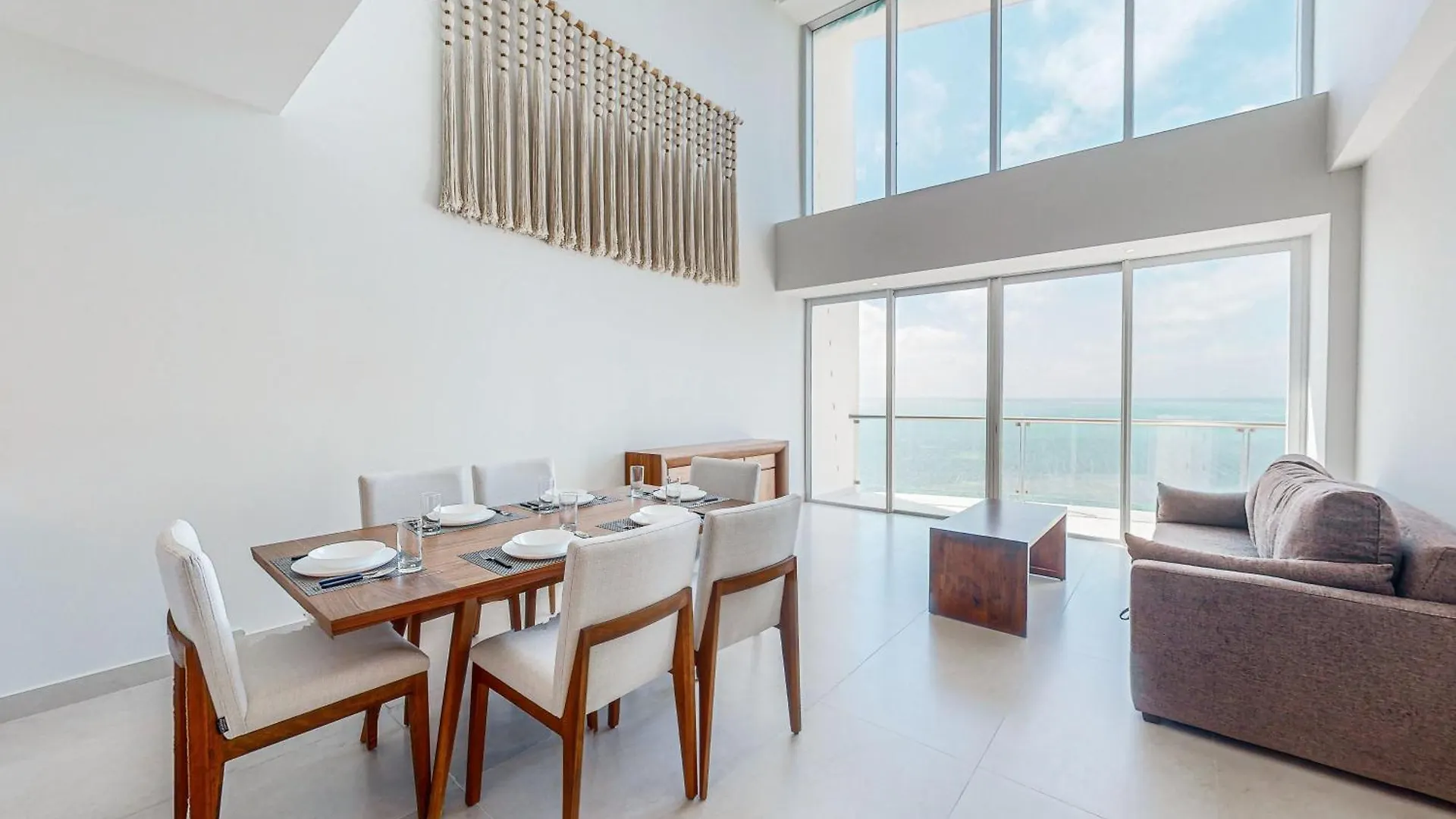 Torre Peninsula 11-B Apartment Cancun Mexico