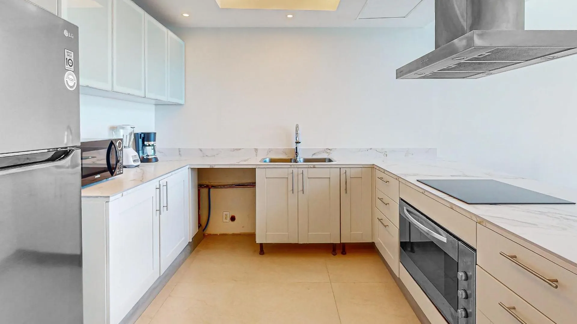 Torre Peninsula 11-B Apartment Cancun